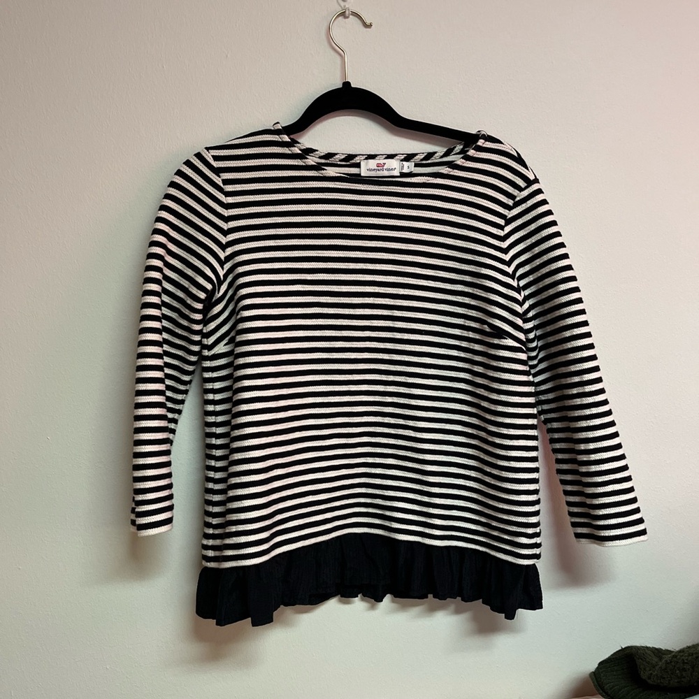 Vineyard vines size small top